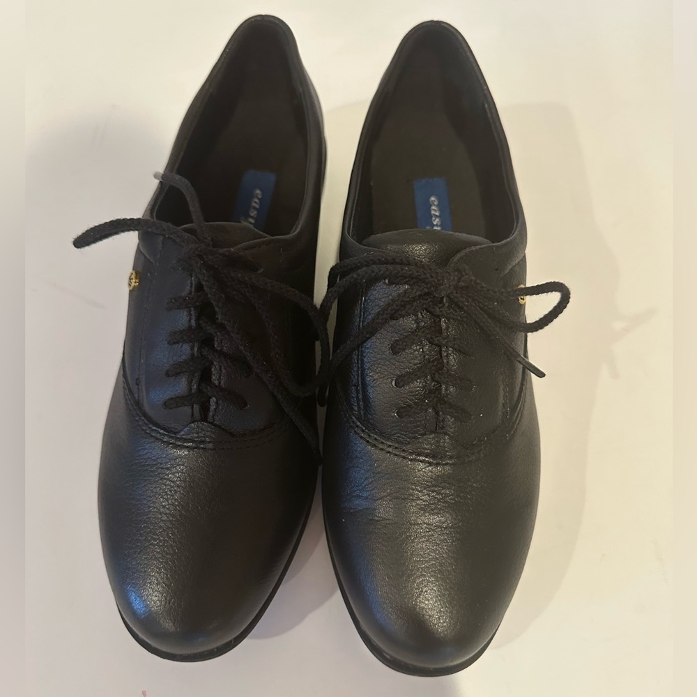 Womens Shoes size 7M, Black Esmotion Oxford’s